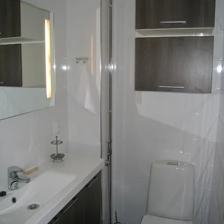 Timantti B15 アパート *